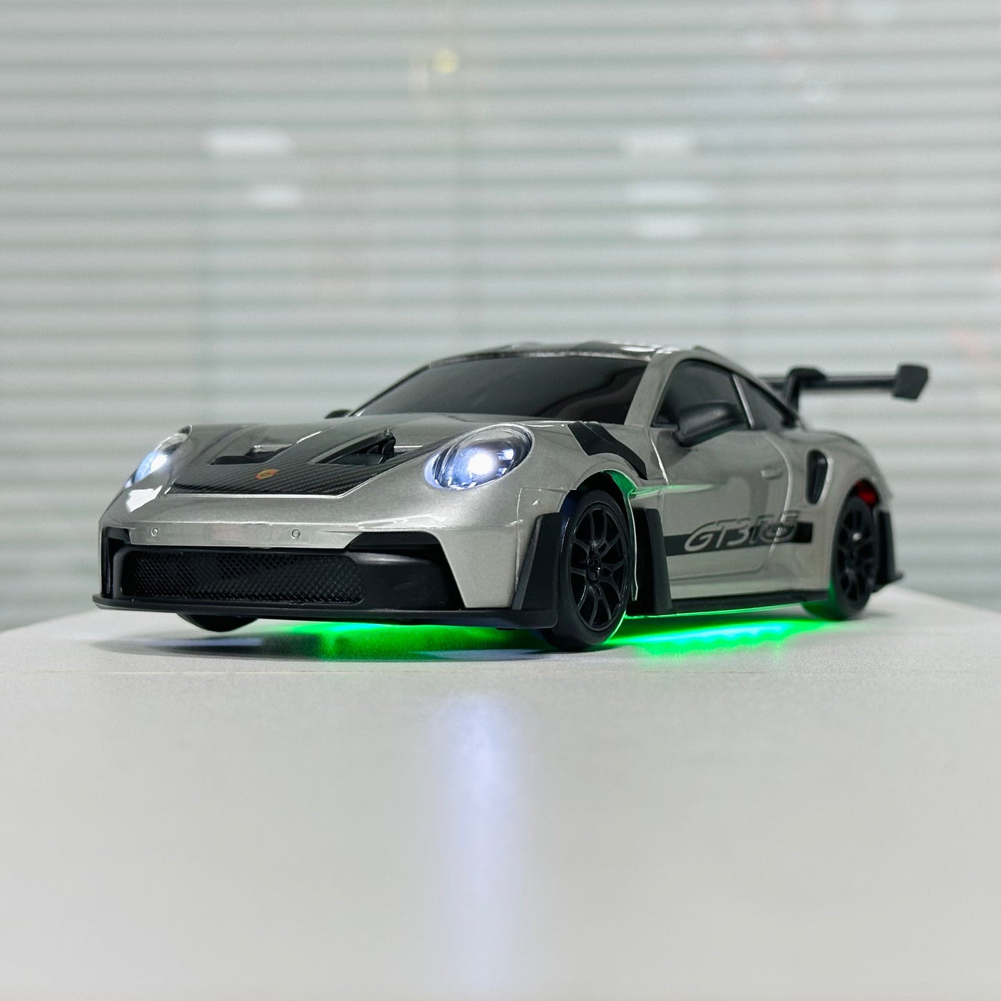 Hstar D24 1/24 Scale RC Drift Car – 4WD, Gyro Stabilized, LED Lights, 25+ KM/H