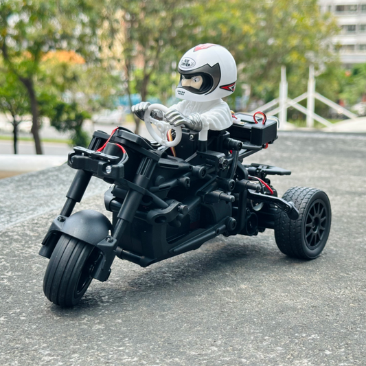 Geeks X801 1/8 RC drift tricycle motorcycle