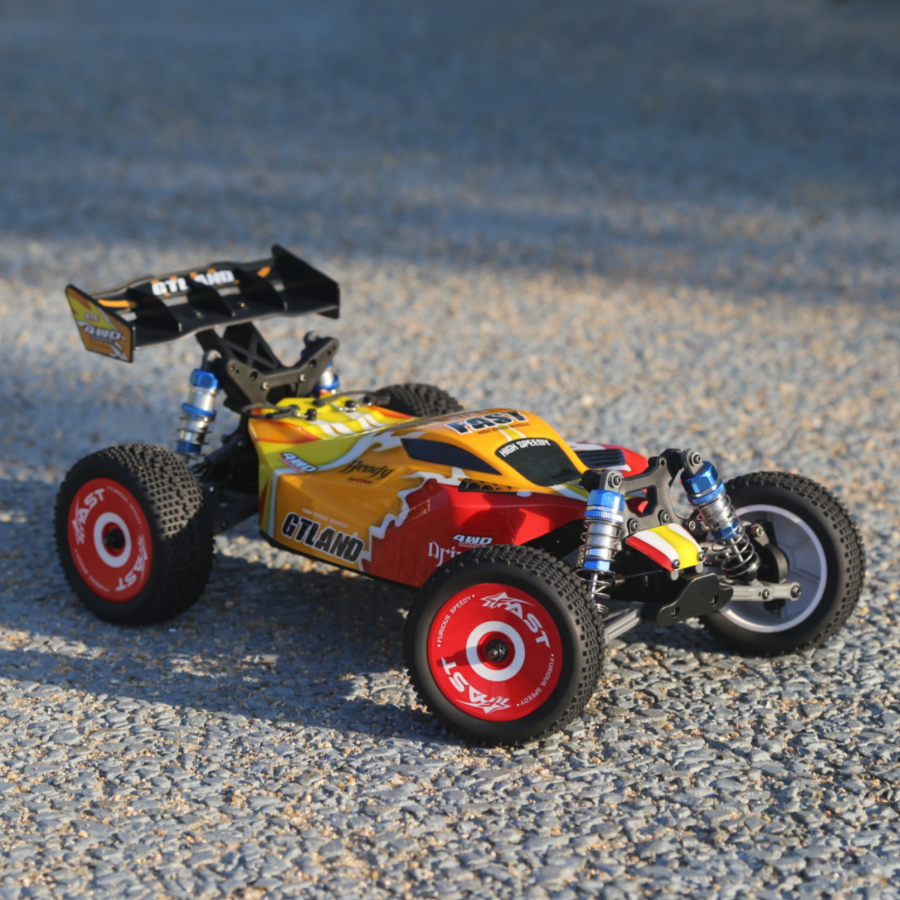 GTFans M610 carbon-fiber chassis and drivetrain