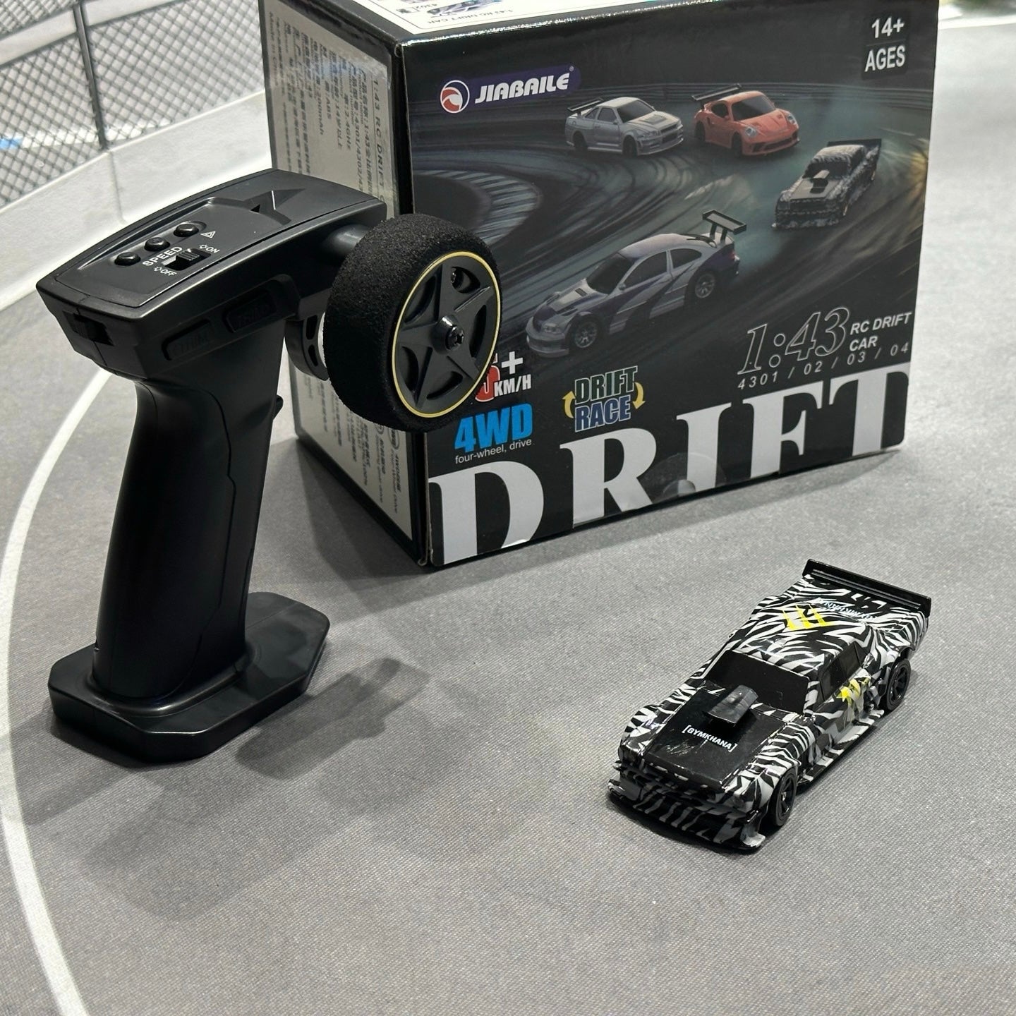 Jiabaile 4301 to 4304 1/43 4WD RC drift car lineup