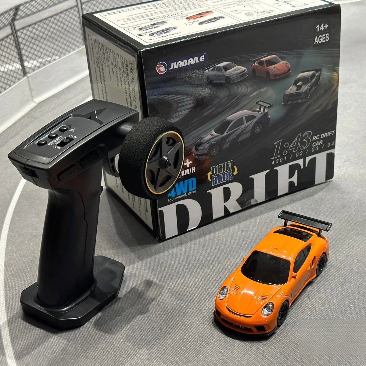 Jiabaile 1/43 RC drift car driving features