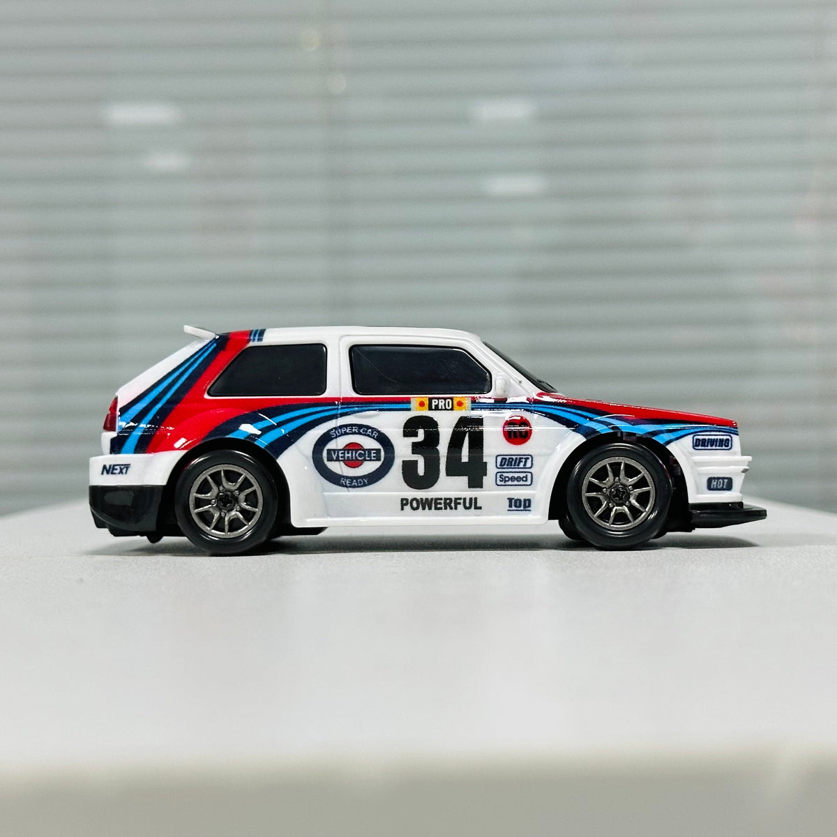 KFPlan KF34 miniature RC car profile