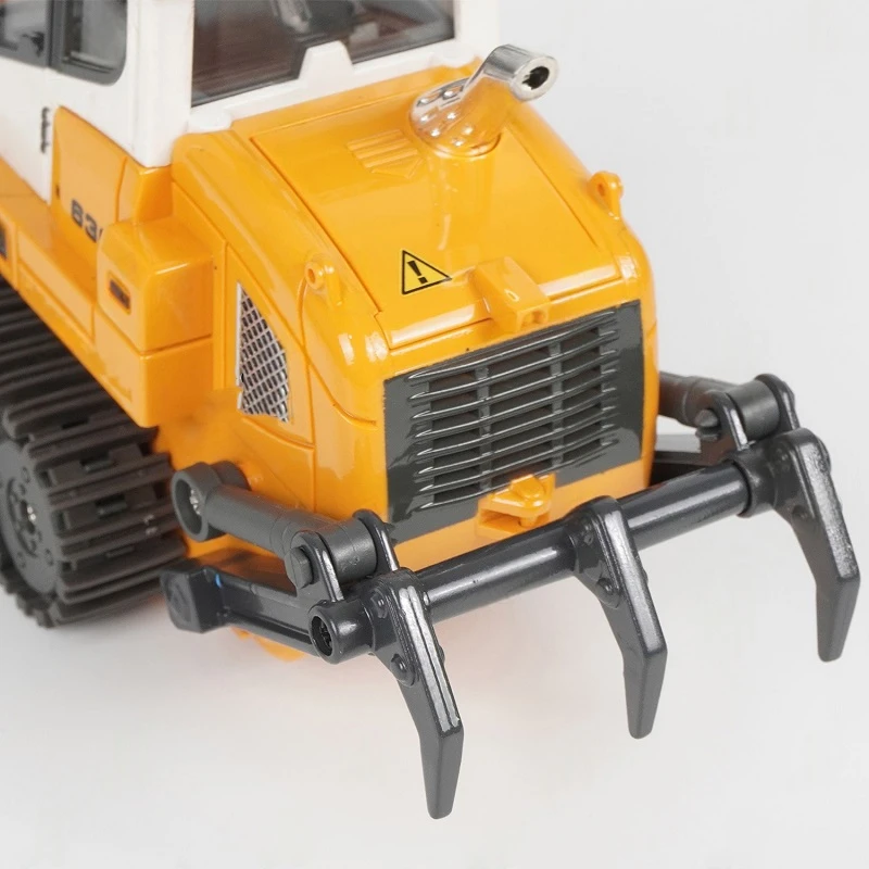 Yi Gong 636 RC loader and remote controller