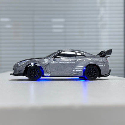 HStar D43-02Q 1/43 4WD Alloy RC Drift Car – GTR Edition with LED Lights & Gyro Stabilization