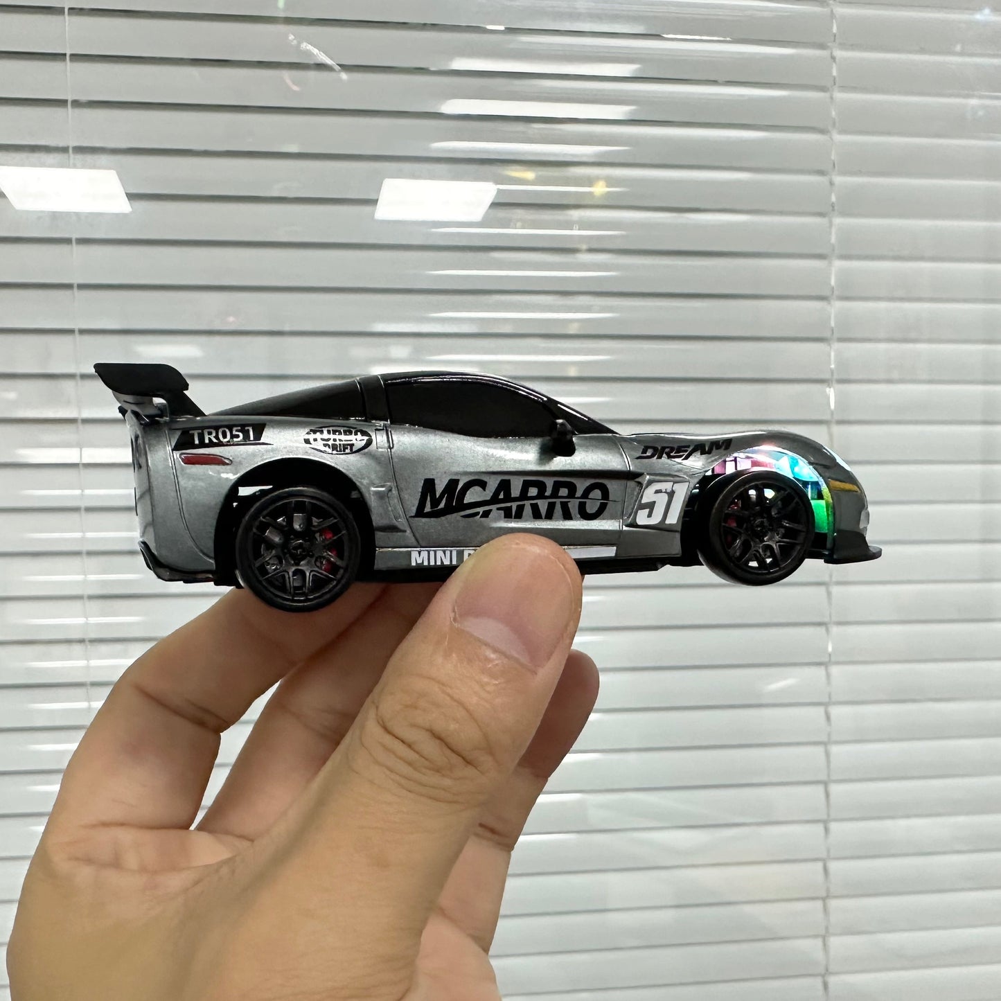 MCARRO TR051 RTR 1/43 2.4GHz 4WD Drift Desktop RC Car with Gyro – Full Proportional Mini Racing Car